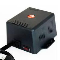 REGULADOR DE VOLTAJE COMPLET RH 1500 CON SUPRESOR DE PICOS MODELO ERV-5-019, 1500VA/1500W 1 CONTACTO 120V 5 AÑOS GARANTIA HOGAR OFICINA COMERCIO